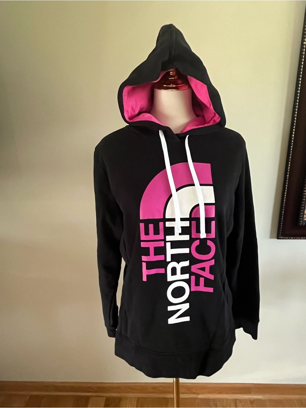 The North Face Hoodie Womens XL Pink Ribbon Breast Cancer kangaroo Pocket